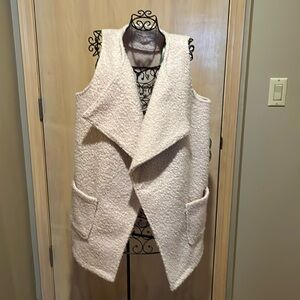 Curly warm vest